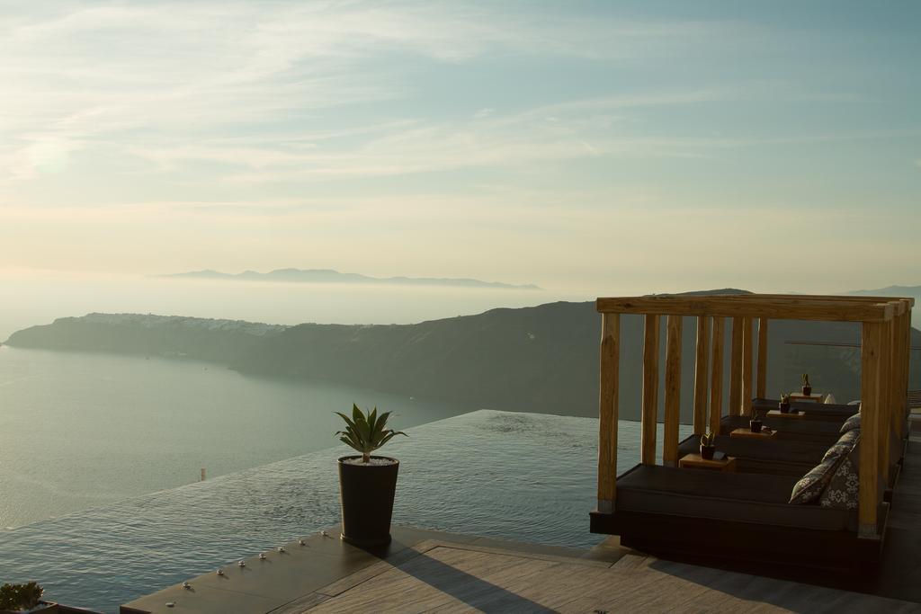 Galaxy Suites & Villas Imerovigli  Exterior photo